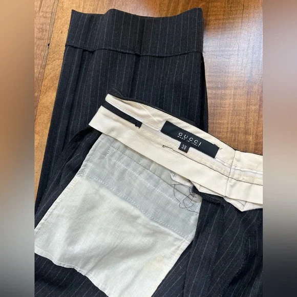 Gucci Pinstripe Wool Trousers Pants US 2 IT 38 EU 34 Black Gray Made in Italy